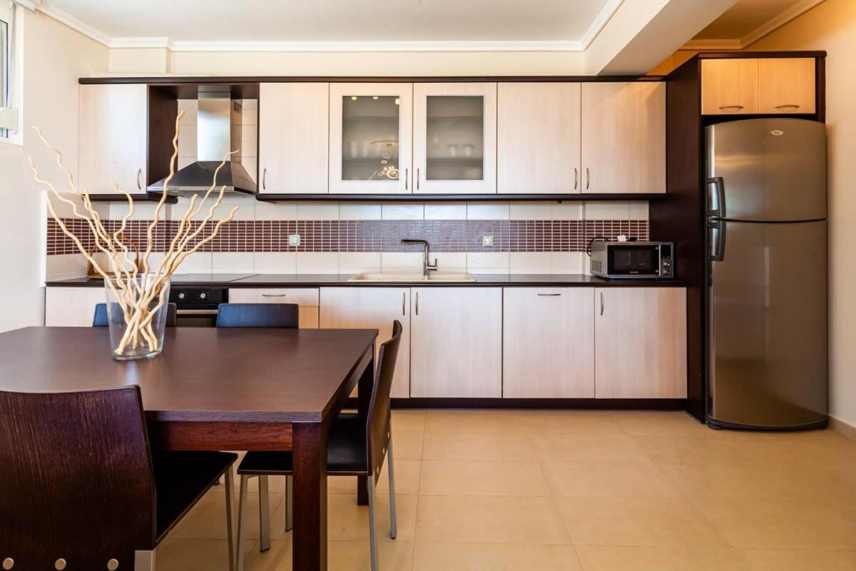 Вілла Aigli Fully Equipped Getaway - Seaview Lux Retreat Каламата Екстер'єр фото